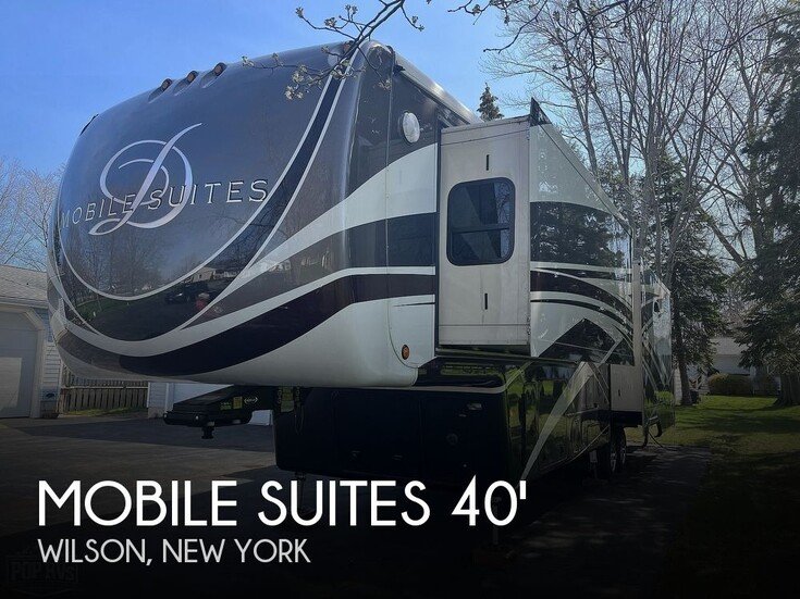 Thumbnail Photo undefined for 2019 DRV Mobile Suites